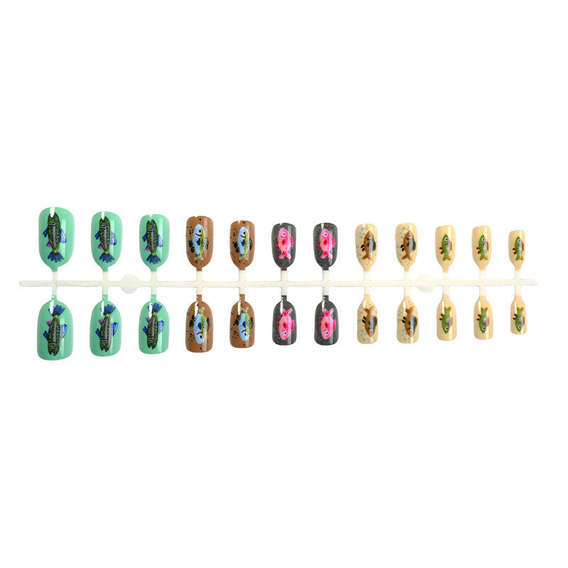 Kreatives Kunstnagelset mit bunten Tiermotiven Karnz