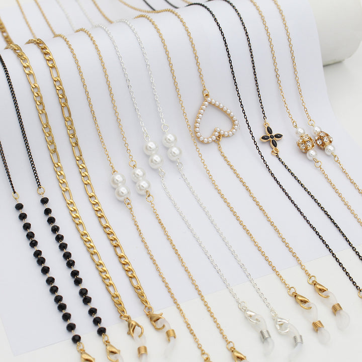 Elegante Perlen-akzentuierte Brillenbandkette Karnz