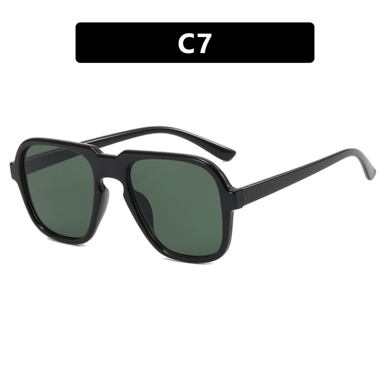 Damen außergewöhnliche Sonnenbrille im modernen Tierdruckdesign Karnz