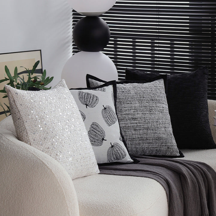 Dekoratives Kissen mit strukturiertem Design