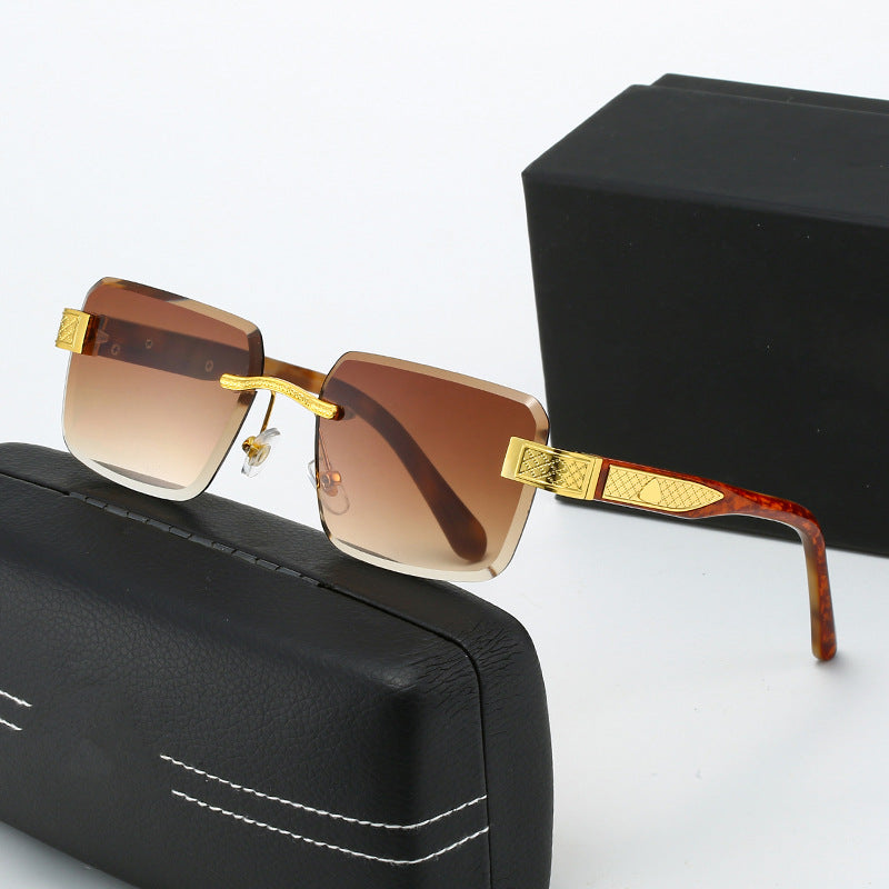 Damen elegante Sonnenbrille mit luxuriösem, glitzerndem Rahmen Karnz
