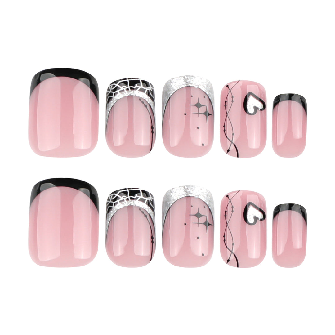Künstliche Nagelkunst mit glamourösem Design Karnz