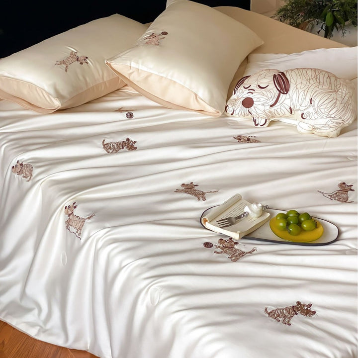 Satin-Bettwäsche-Set mit feiner Lama-Stickerei