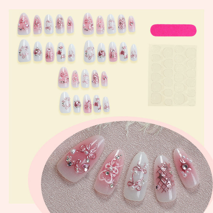 Dekoratives Press-On Nagelkunst-Set mit eleganten floralen und Edelstein-Akzenten Karnz