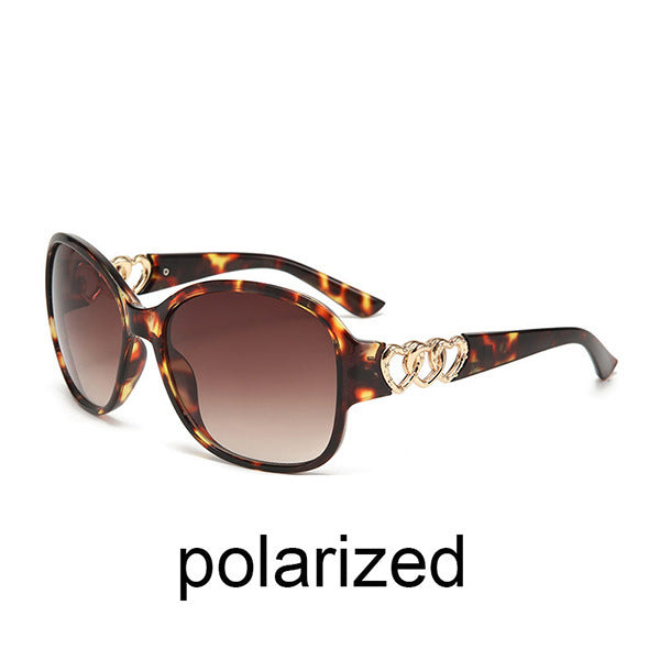 Damen elegante Sonnenbrille mit exquisite Rahmenverzierung Karnz