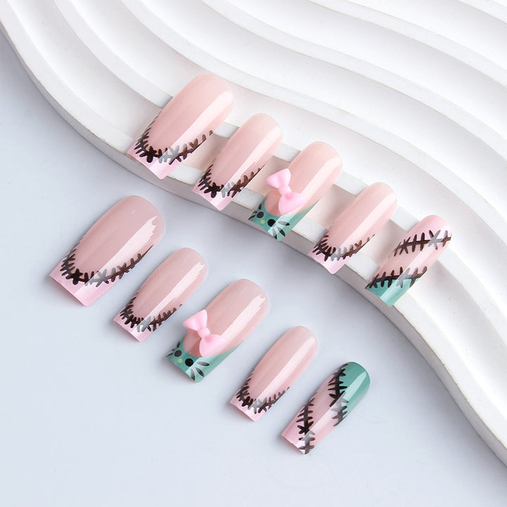 Verspielte Nagelkunst Karnz