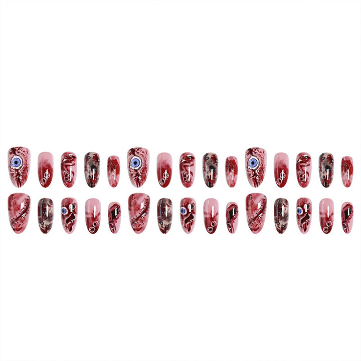Kreatives Kunstnagelset mit einzigartigen, künstlerischen Akzenten Karnz