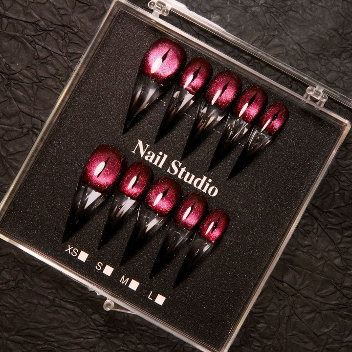 Glamorous Press-On Nail Tips