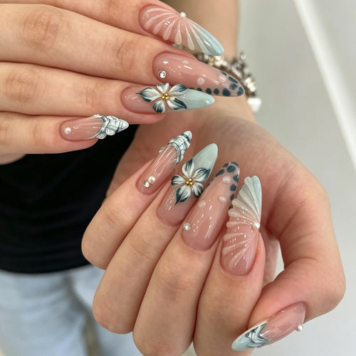 Kreatives Kunstnagelset Karnz