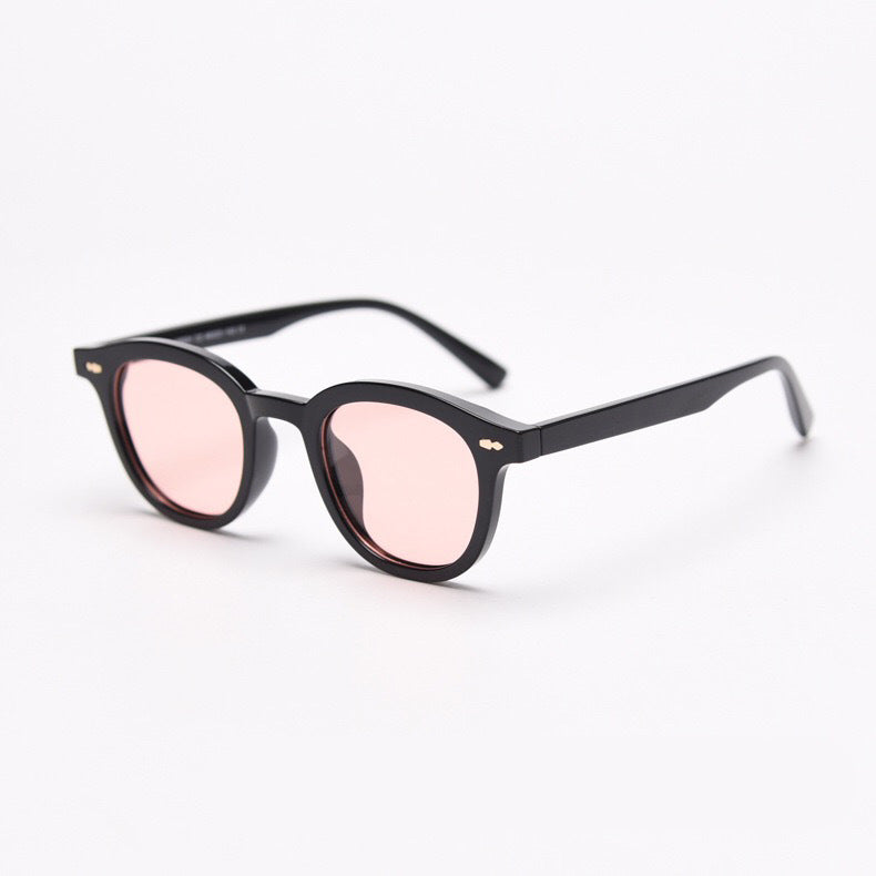 Modische Sonnenbrille mit Runden Gläsern und Stylischem Rahmen Karnz