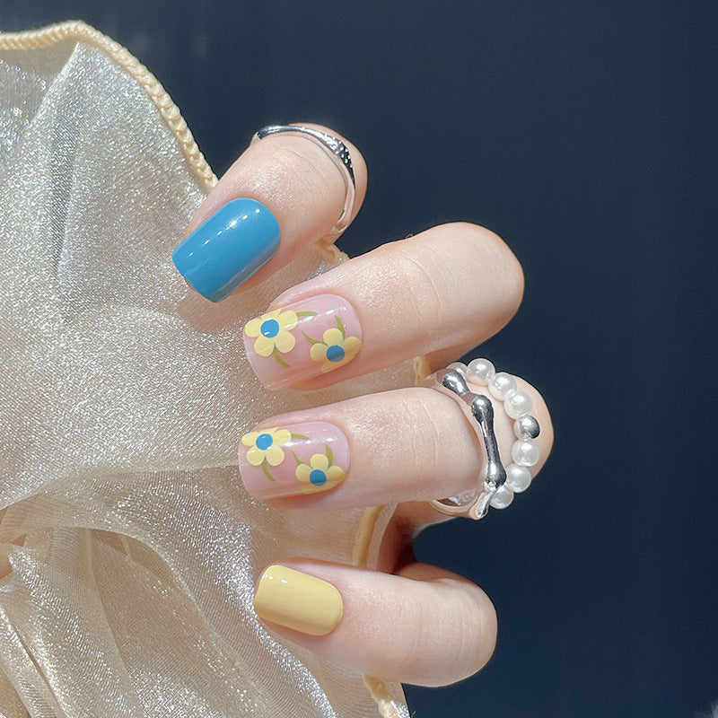 Blumen-Themen Press-On Nagelkunst Karnz