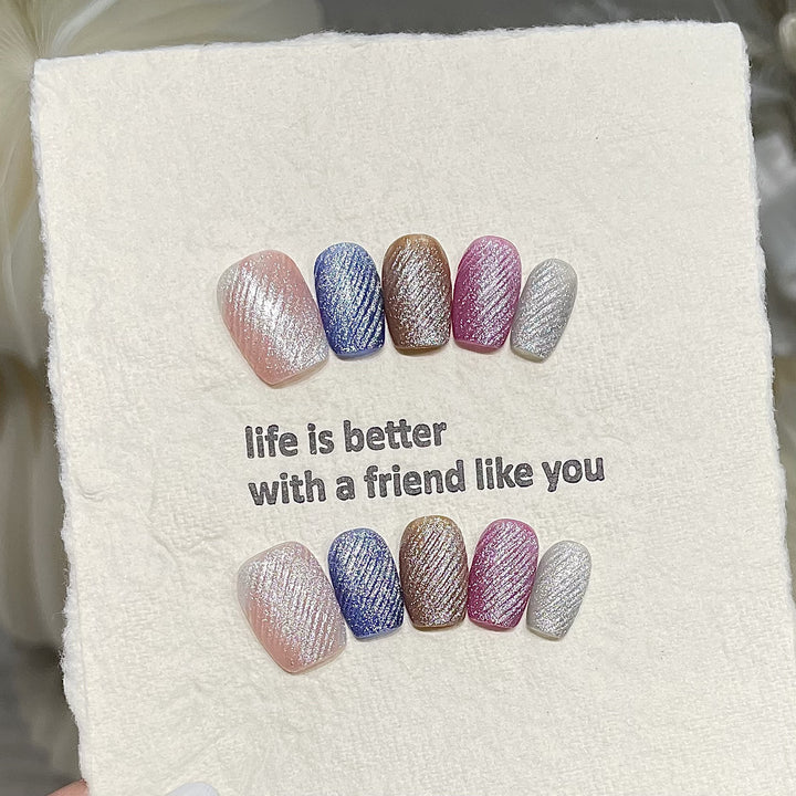 Dekorativer Press-On-Nagelsatz mit strukturiertem Glitzerfinish