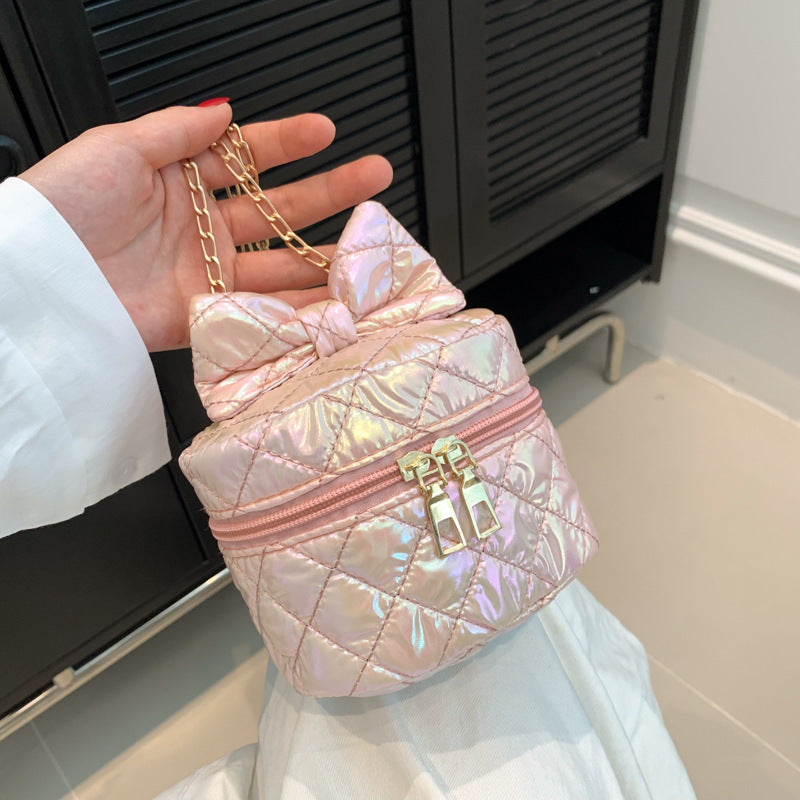 Gepolsterte Mini-Handtasche mit Schleifendetail