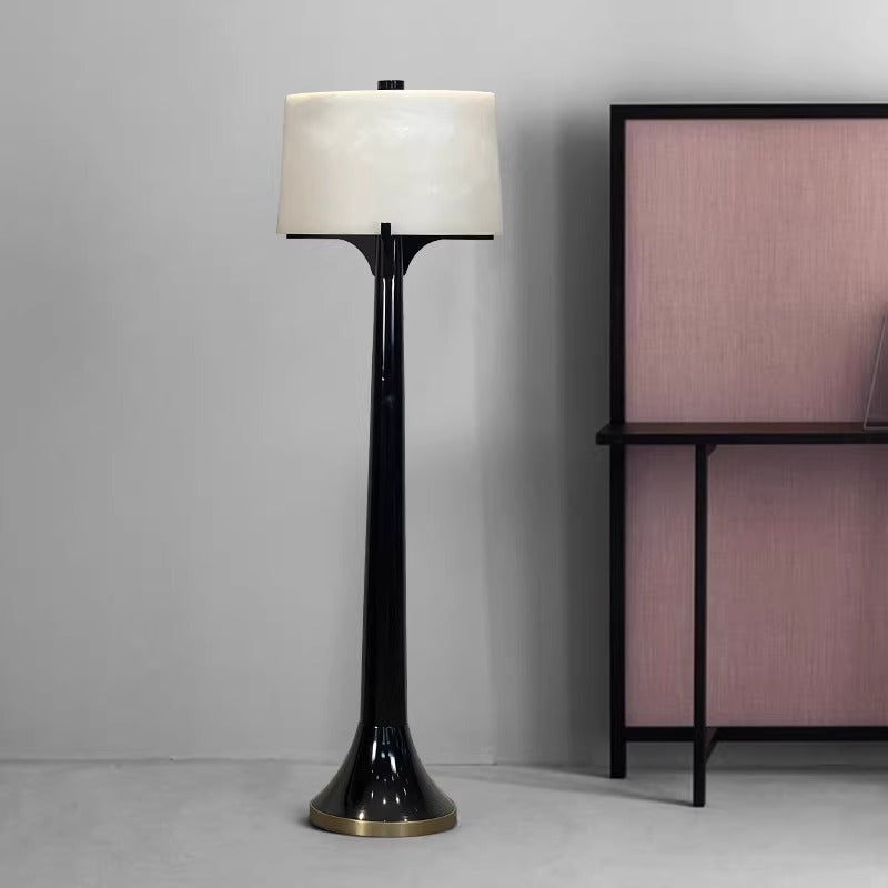 Elegante Stehlampe