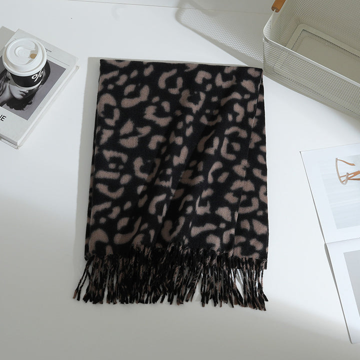 Damen eleganter Leo-Muster Schal aus weichem Material Karnz