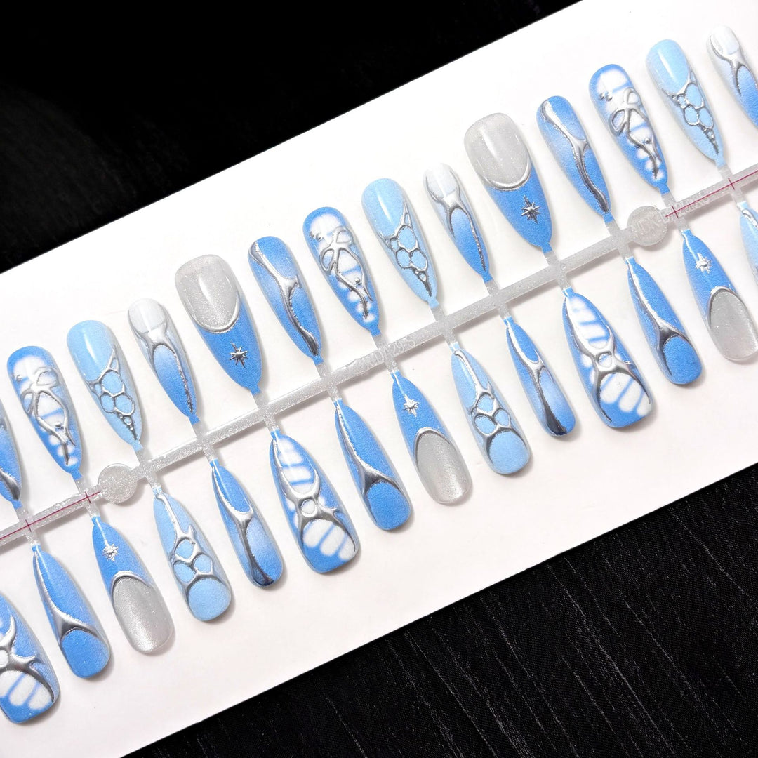 Elegantes Press-On Nail Art Design Set