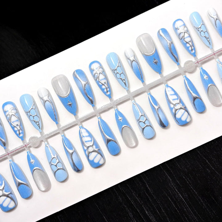 Elegantes Press-On Nail Art Design Set