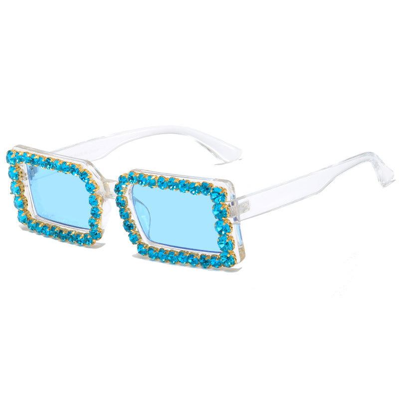 Damen modische Sonnenbrille mit glitzernder Rahmenverzierung Karnz