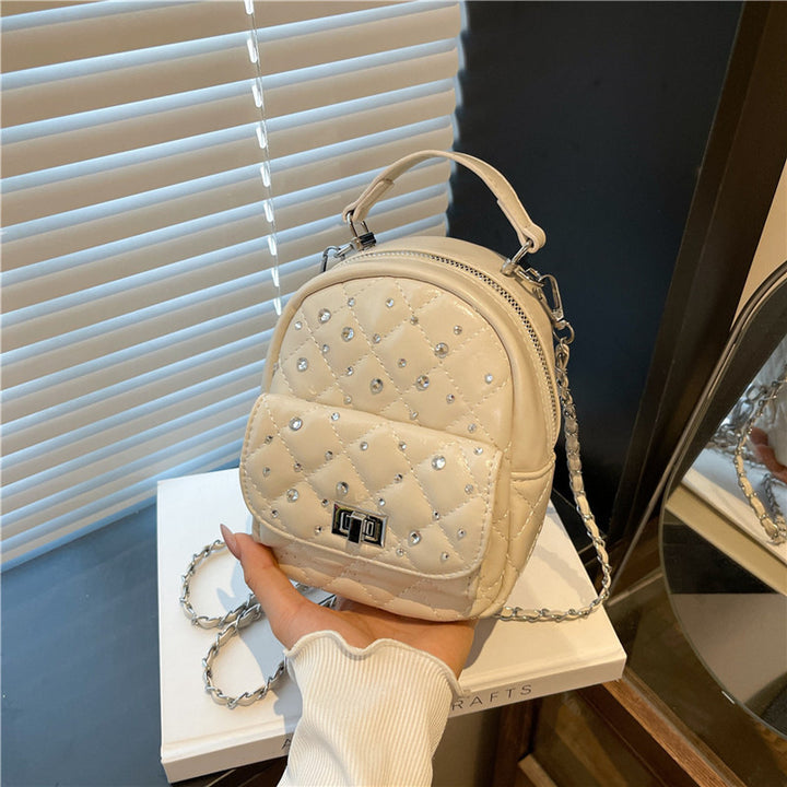 Quilted Mini-Rucksack mit Strass-Akzenten Karnz