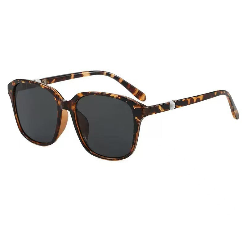 Damen modische Sonnenbrille mit stilvollem eckigen Rahmen und polarisierten Gläsern Karnz