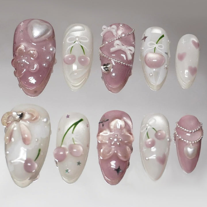 Premium Dekorative Press-On Nagelkunst Set mit Floralen und Edelstein Akzenten Karnz