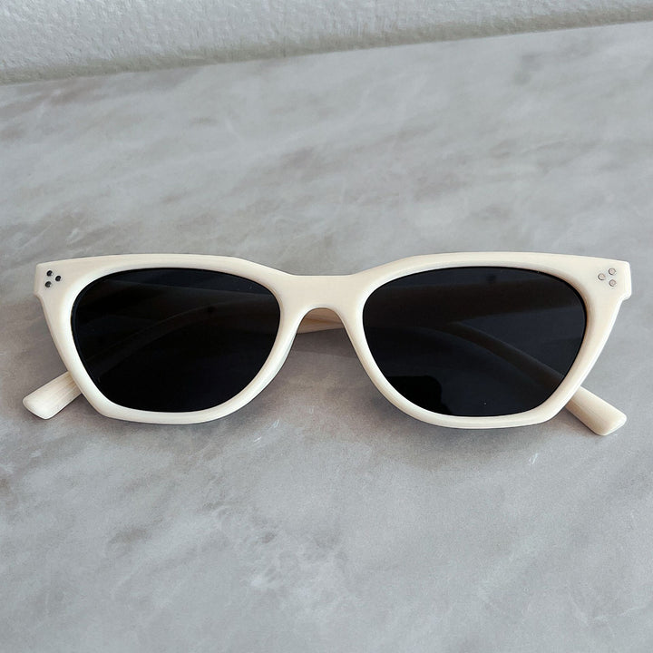 Damen modische Retro-Sonnenbrille mit elegantem Design Karnz