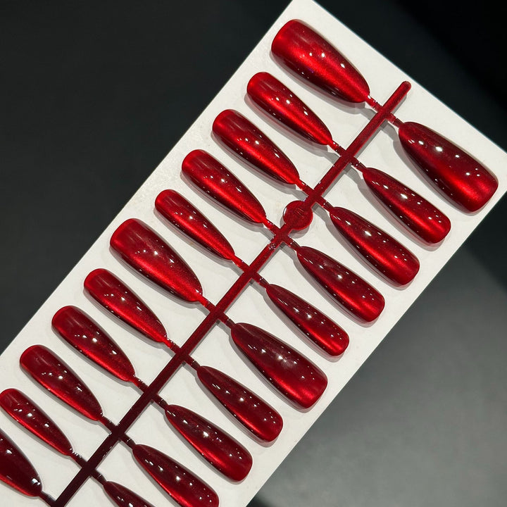 Künstliche Nagelkunst Karnz