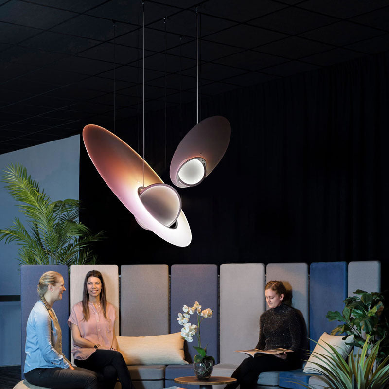 Künstlerische Hängelampe