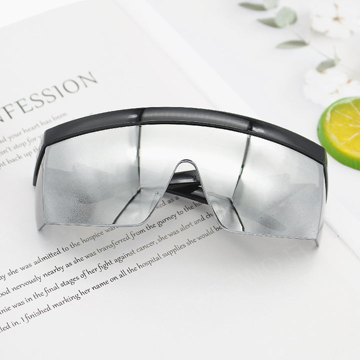 Damen Sicherheitsbrille im modernen Design Karnz