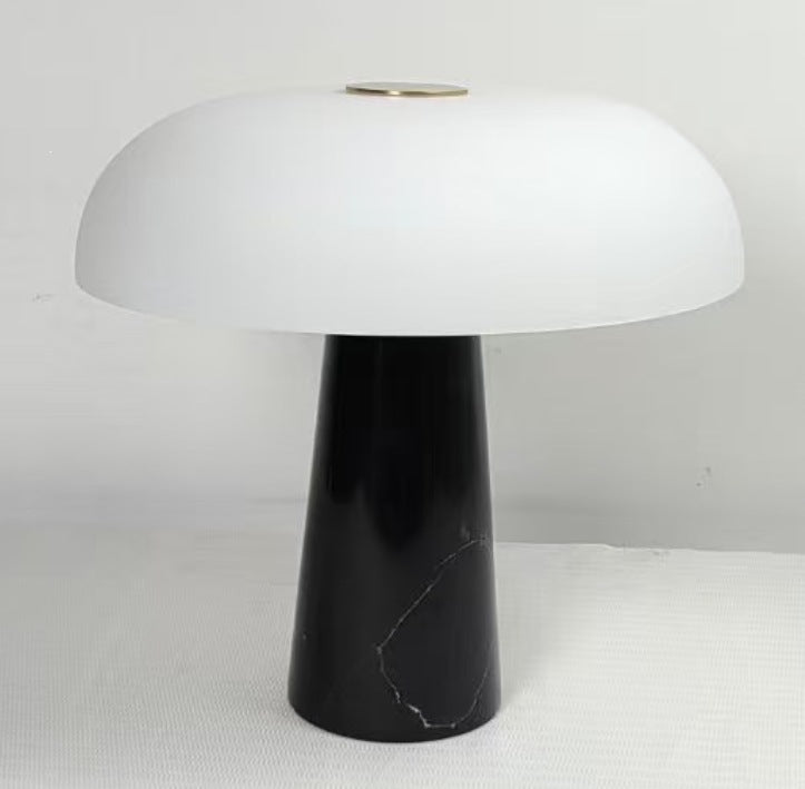 Elegante Pilz Tischlampe