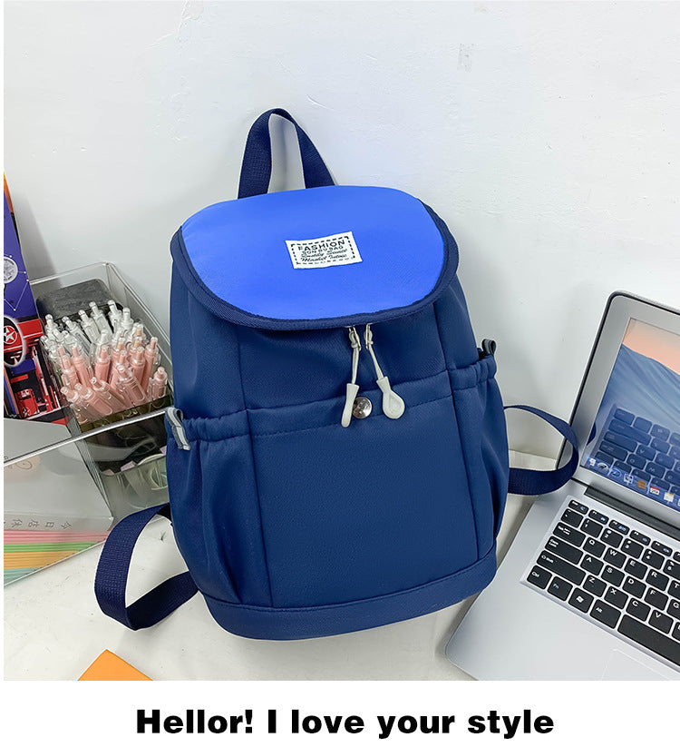 Stylischer Reise-Rucksack mit mehreren Taschen Karnz
