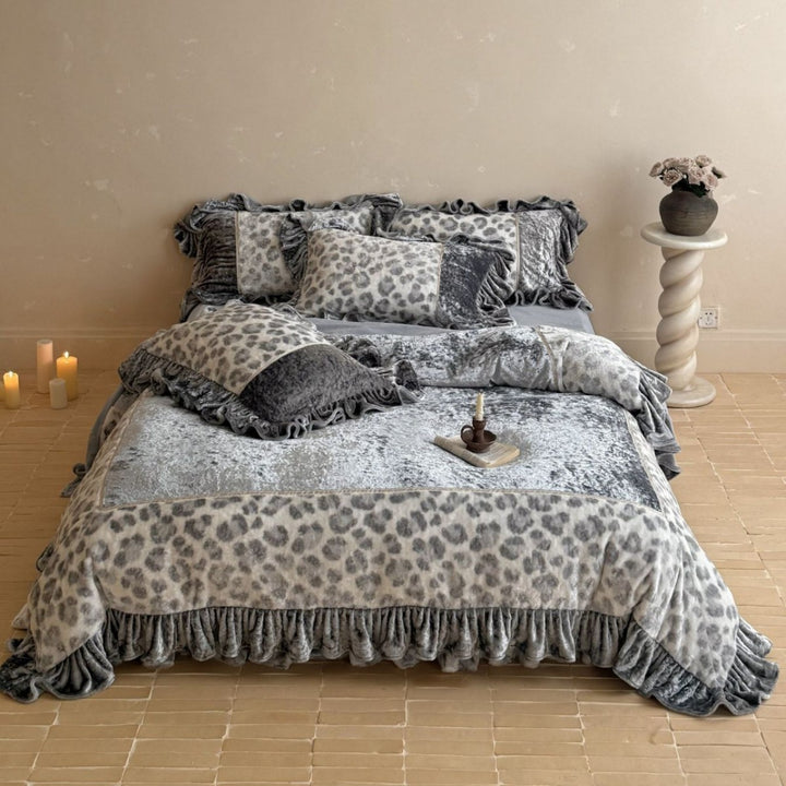 Rüsche Samt Leopard-Print Quilde Bettbezug Set