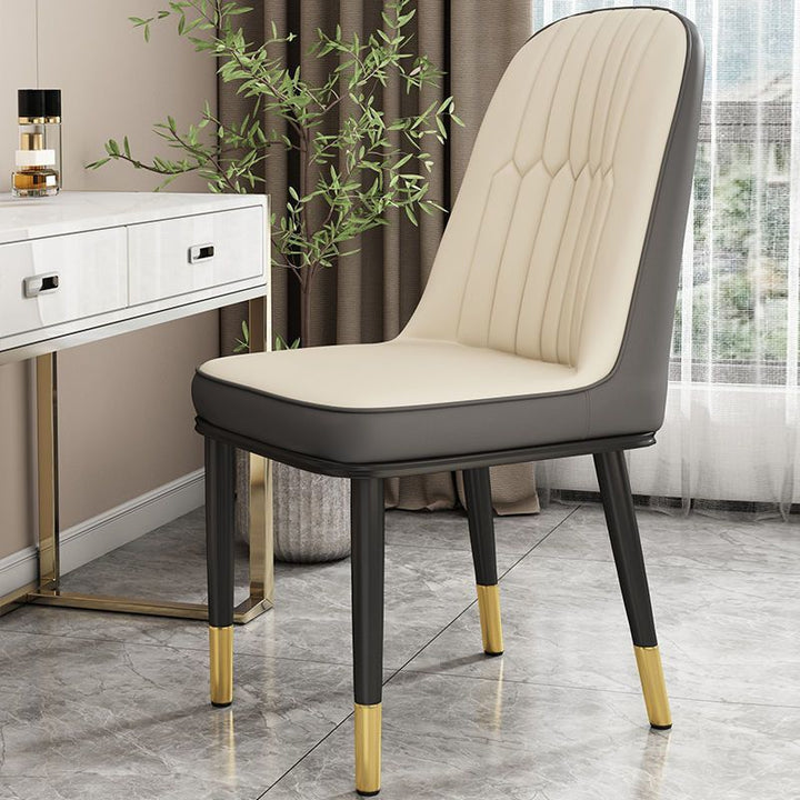 Designstuhl mit ergonomischer Polsterung Karnz