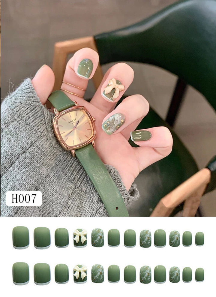 Künstliche Nagelspitzen mit Schleifen-Design Karnz