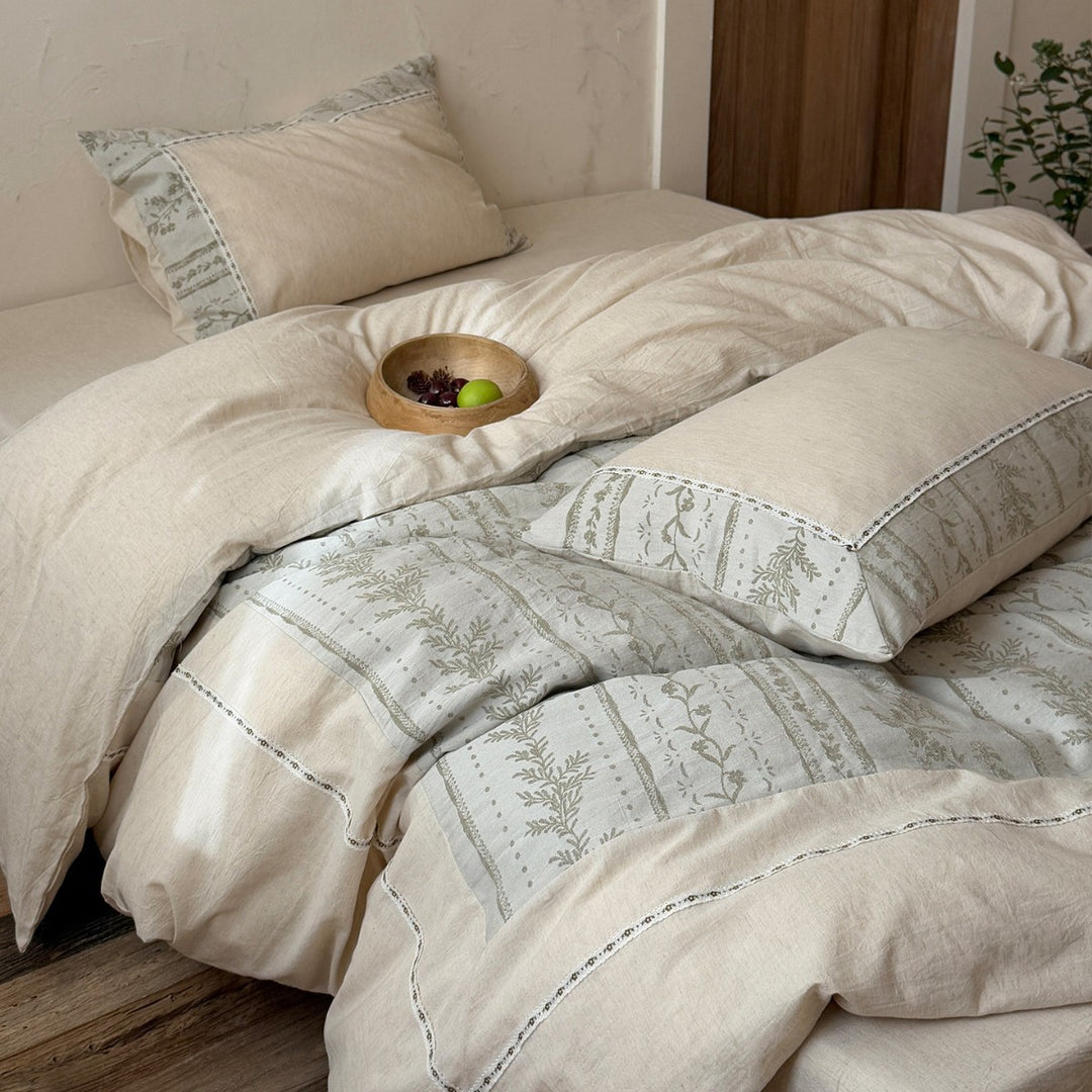 Baumwoll-Leinen-Mischung Floral Jacquard Wendebettbezugset mit Spitze und Bettfaltenrock