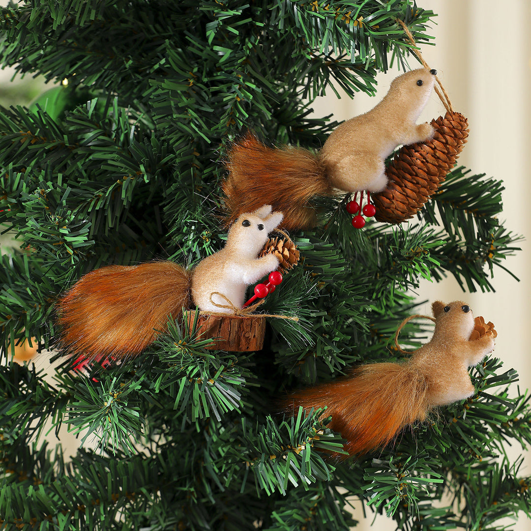 Dekorativer Weihnachts-Eichhörnchen-Ornament-Karnz