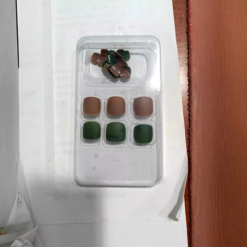 Dekorative Press-On Nagelset Karnz