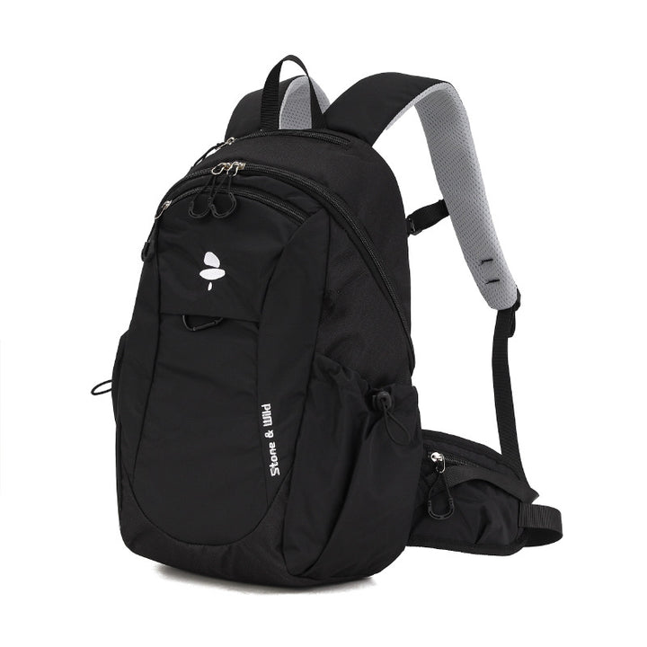 Vielseitiger Rucksack für Wanderungen mit mehreren Fächern Karnz