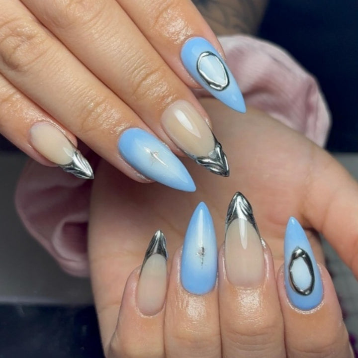 Elegantes DIY Press-On Nagelset Karnz