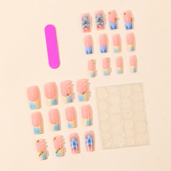 Künstlerische florale Acryl-Nail-Art-Verlängerungen Karnz