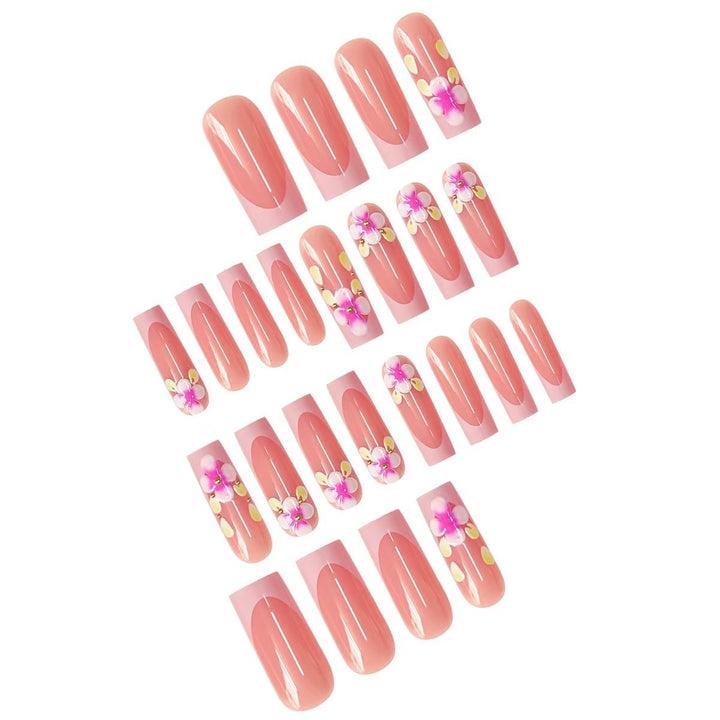 Florales Nageldesign-Extensions Karnz