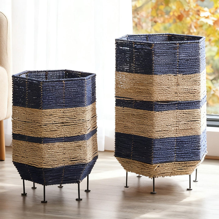 Stilvoller Wäschekorb aus Rattan mit Metallbeinen Karnz