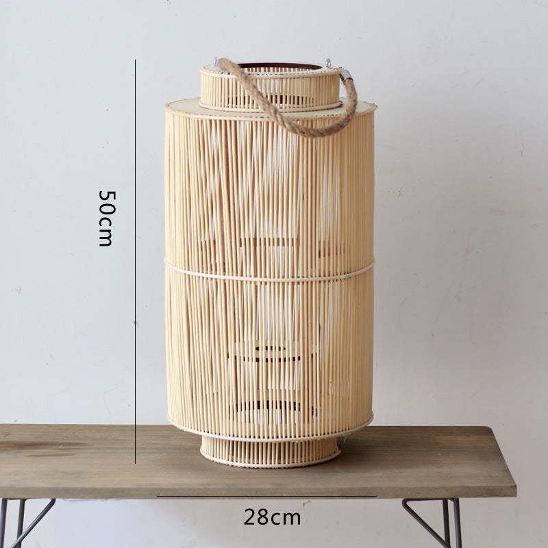 Dekorative Laterne aus geflochtenem Material Karnz