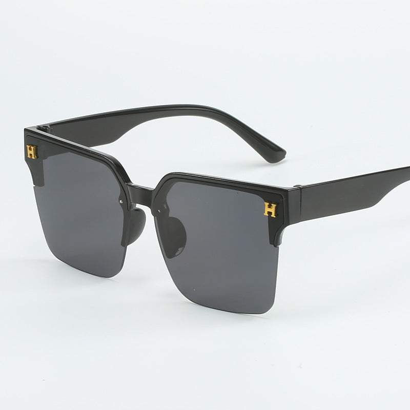 Damen quadratische Sonnenbrille mit elegantem Metallrahmen Karnz