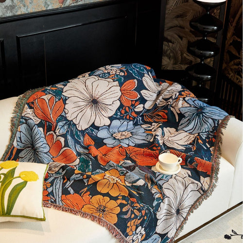 Elegante florale gewebte Wurfdecke