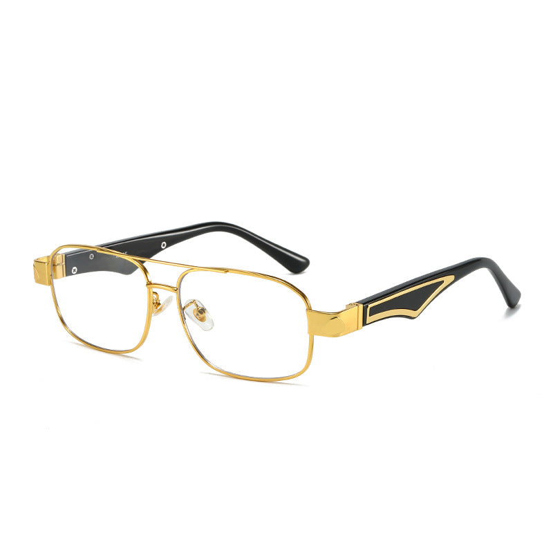 Damen stilvolle Korrektionsbrille mit angularen Akzenten Karnz
