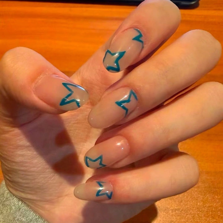 Künstlerische Themen Nageldesign Kollektion Karnz