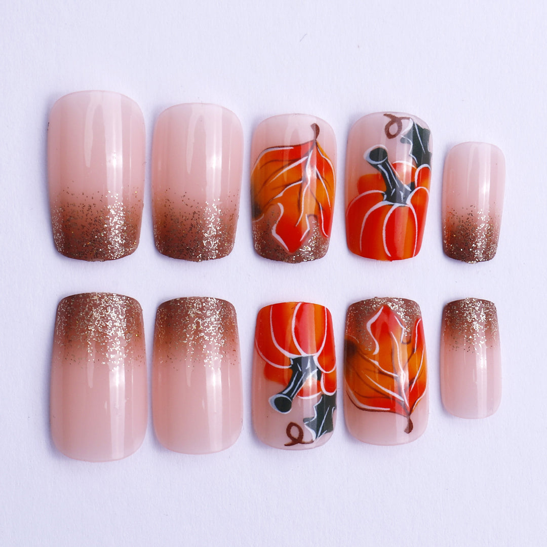 Künstlerische Kürbis-Themen-Nail Art