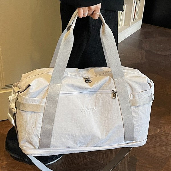 Geräumige multifunktionale Reisetasche