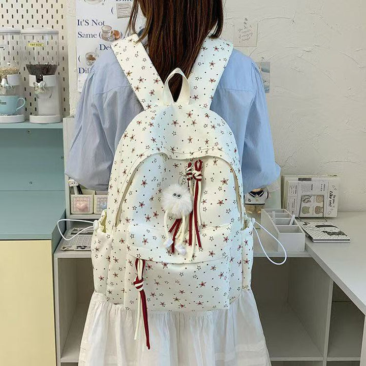 Verspielter Rucksack mit Praktischem Zubehör Karnz